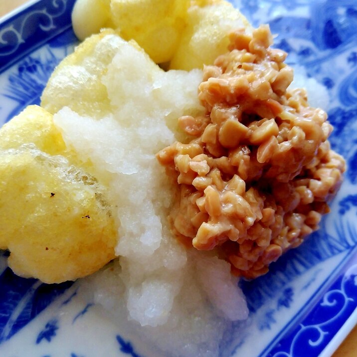 サックサク☆揚げ餅 汁だくおろし納豆添え